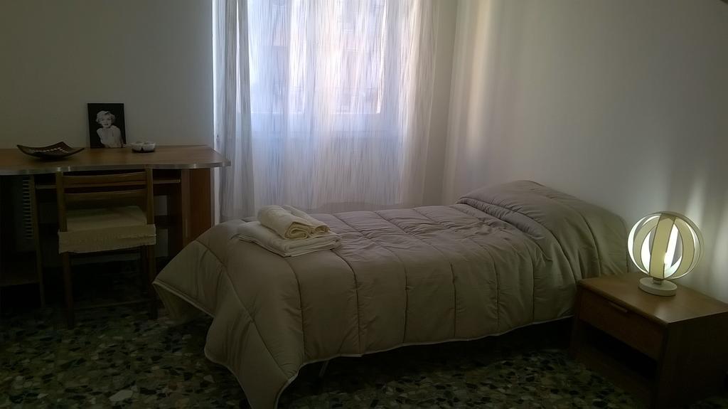 B&B Argentiera 12 Cagliari Værelse billede