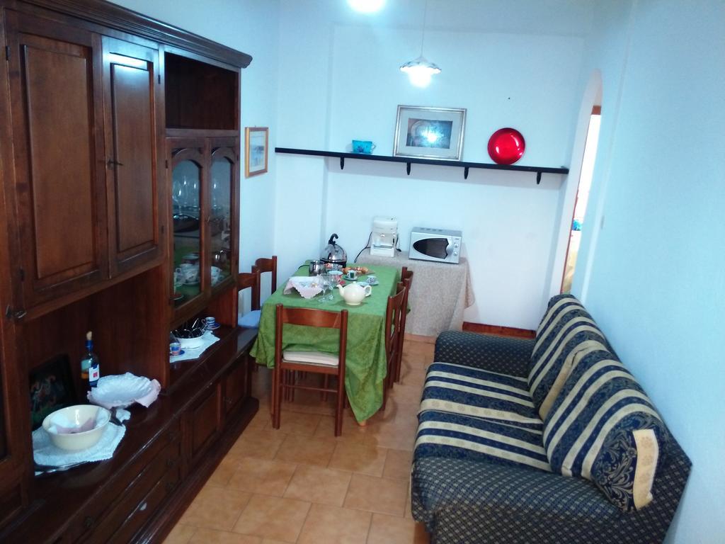 B&B Argentiera 12 Cagliari Eksteriør billede